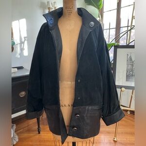 SOLD Vintage Oversized Black Suede/leather Jacket 🐅